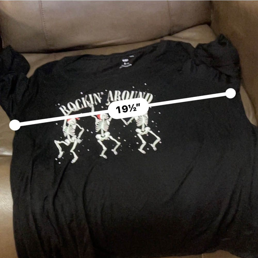 Torrid Super Soft Sleep Tee - Women's Size 2 - "Rockin' Around" Skeletons - Picture 5 of 6